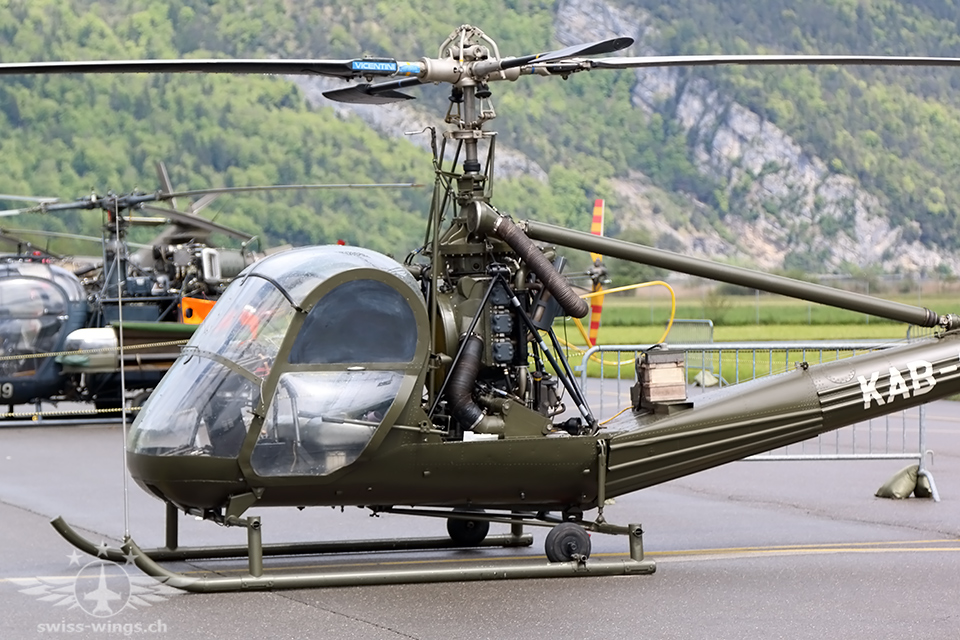 Hiller UH-12B