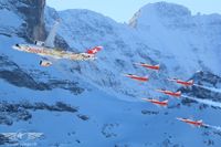 Die SWISS und die Patrouille Suisse in einmaliger Formation Die SWISS und die Patrouille Suisse in einmaliger Formation