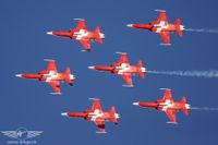 Die Formation Doppelpfeil der Patrouille Suisse Die Formation Doppelpfeil der Patrouille Suisse