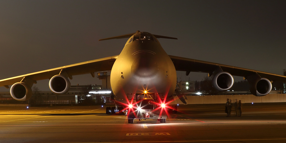 WEF am Flughafen Zürich-Kloten WEF am Flughafen Zürich-Kloten