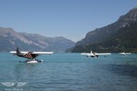 Der Brienzergrat bietet in Bönigen eine grossartige Kulisse Der Brienzergrat bietet in Bönigen eine grossartige Kulisse